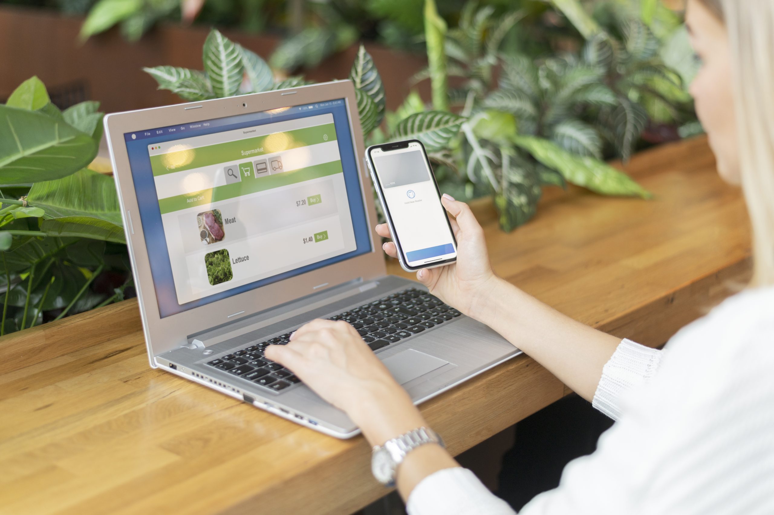 person-paying-with-its-smartphone-wallet-app Mobile Friendly Websites